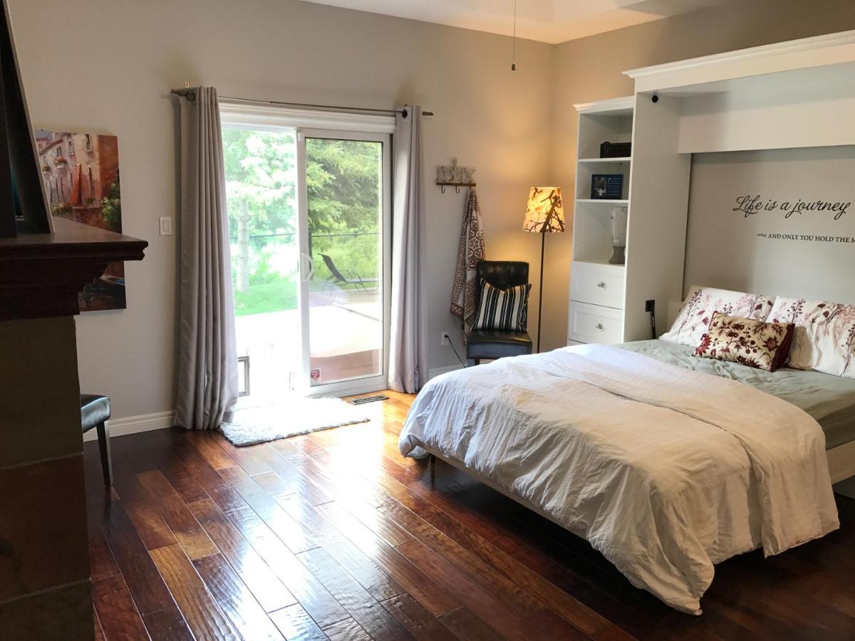 런던 Cozy Luxury On The Thames In Ontario! 아파트 외부 사진