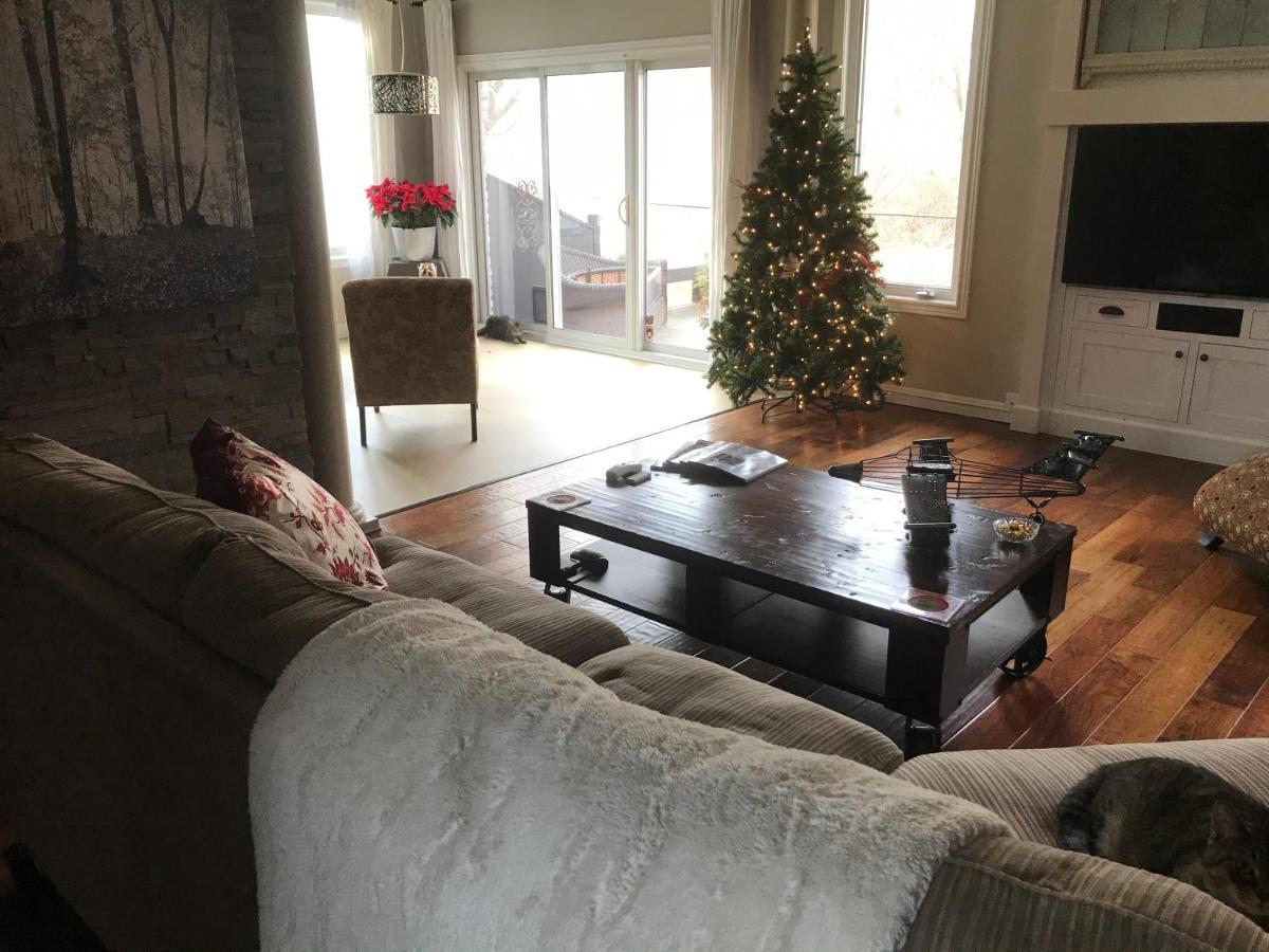런던 Cozy Luxury On The Thames In Ontario! 아파트 외부 사진